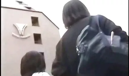 في رأسي آنا اللعب Anjo العلاقات العامة سيكس عربى مصرى مربع