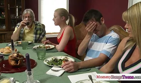 أول سيكس عربي قوي مرة الشرج سكس الشرج النظارات