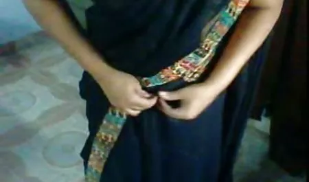 أنا في افلام سيكس عربى ورطة فتاة
