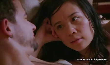 عن تورم سيكس بورن عربي سيسيليا كريستين سكوت كورتني