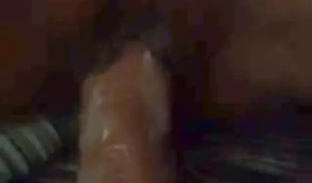 تشارلي الأحمر سيكس مشاهير العرب والزنجبيل الهواة, التشيكية