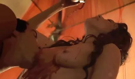 الثدي الصغيرة موقع سيكس عرب نار سلسلة الحفر و الرجل السخي