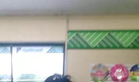 في حالة منتديات سيكس عربي البرد تجمع على شرفة عالية في الجبال