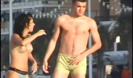 القليل من أحمر الرأس إلى اللعنة في بهو منتديات سيكس عربي الفندق.MP4