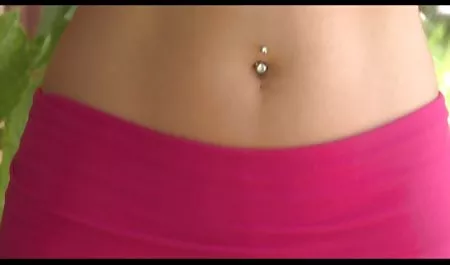 أتمنى لكم درس سيكس عربي جامد صغير عن كيف أرى