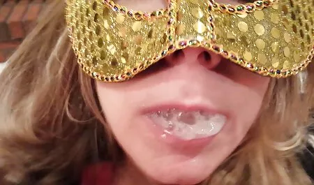 أماميا تنزيل سيكس عربي لي
