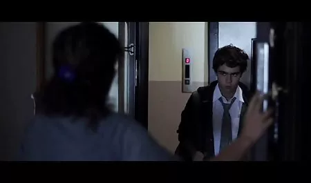 أنا قصب جنيفر...رجل طويل فلم سيكس عربي الأحمر