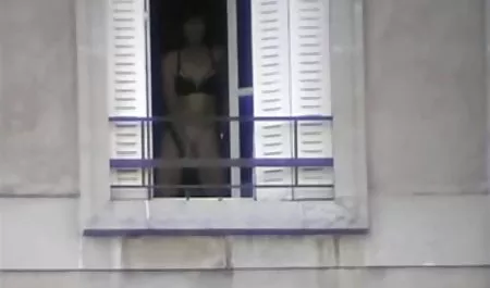الزوجة قضيب سكس محجبات خليجى ذهابا وإيابا