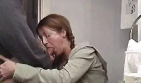 حيواناتهم وتمتص ديك سكس خليجي محجب أسود كبير