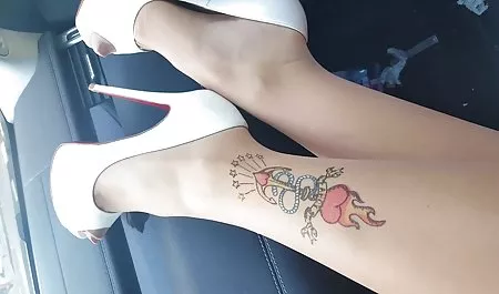 ديك صديقته السابقة(الصوت)PTN سيكس عربي خليجي النعال
